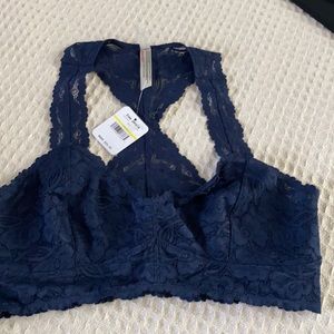 Free People lace bra; size M. Navy